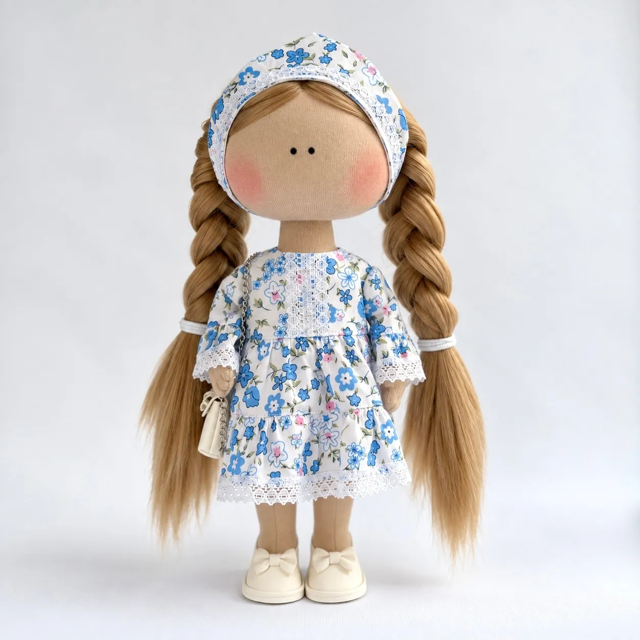 Текстильная кукла Василиса